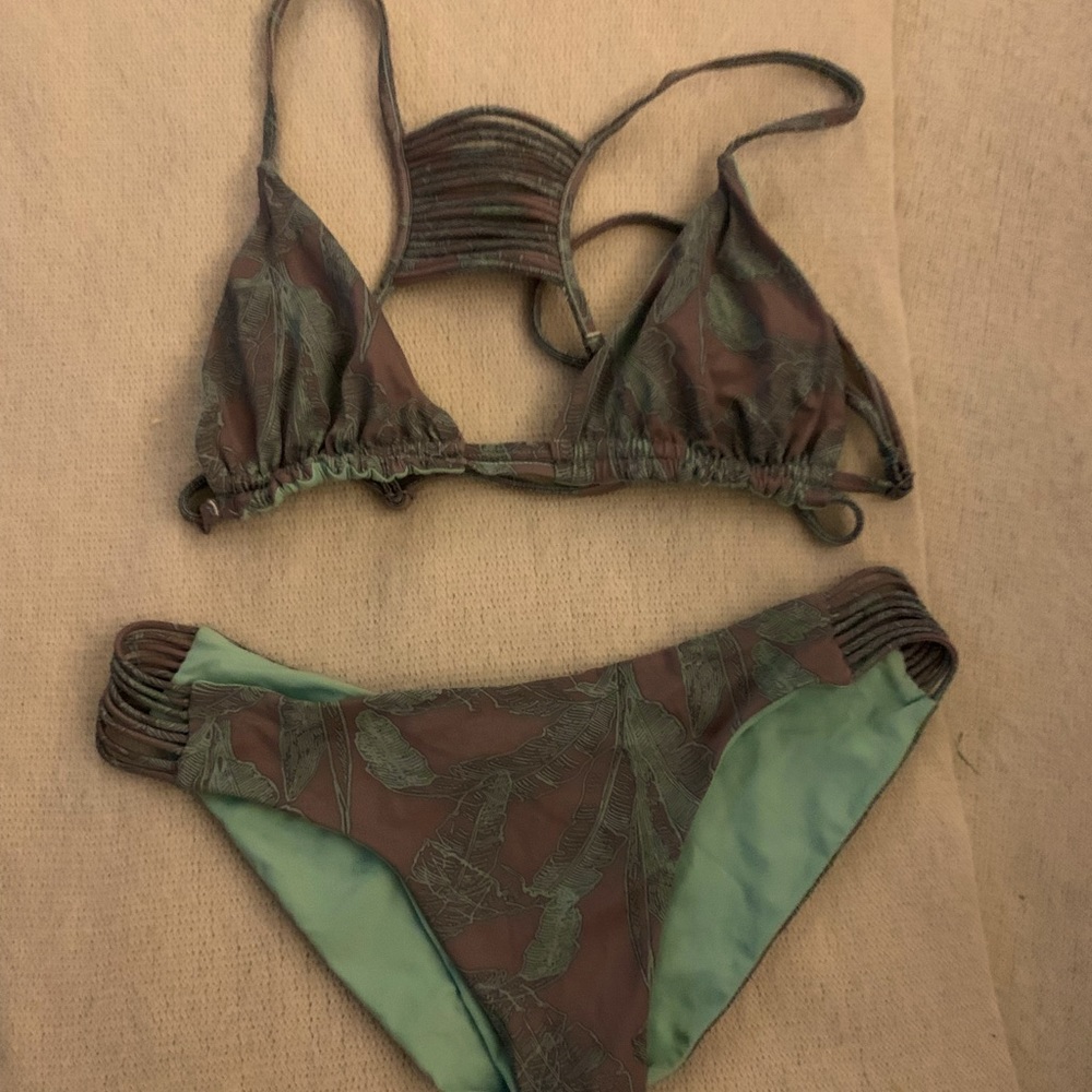 Two piece bikin